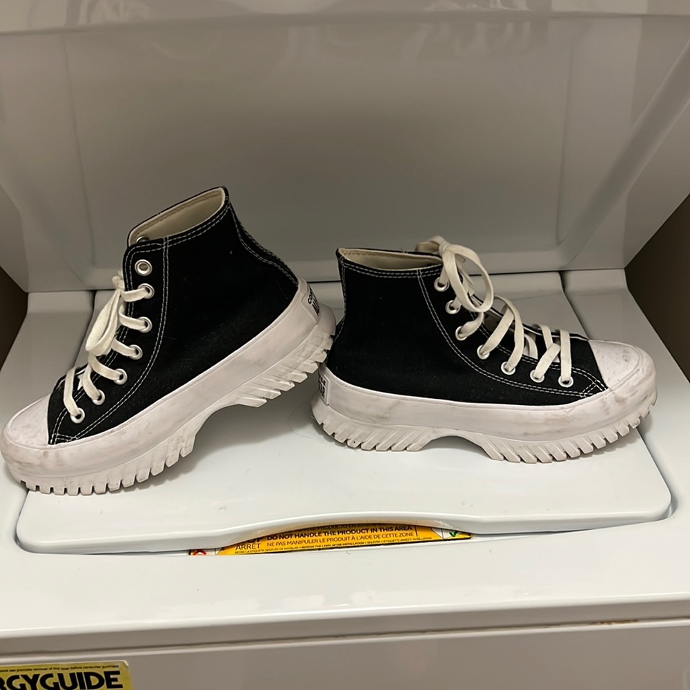 Converse all star lugged platform size 6.5 women’s sneaker black